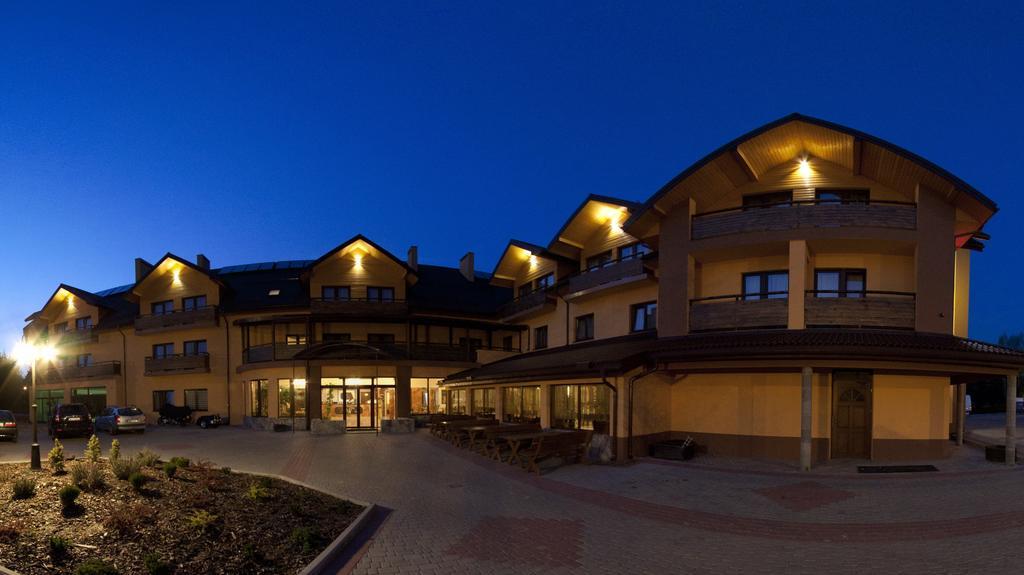 Hotel Karino Spa Polańczyk Exteriör bild
