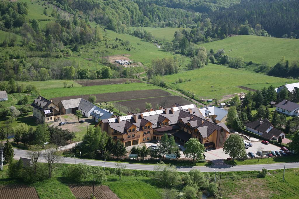 Hotel Karino Spa Polańczyk Exteriör bild