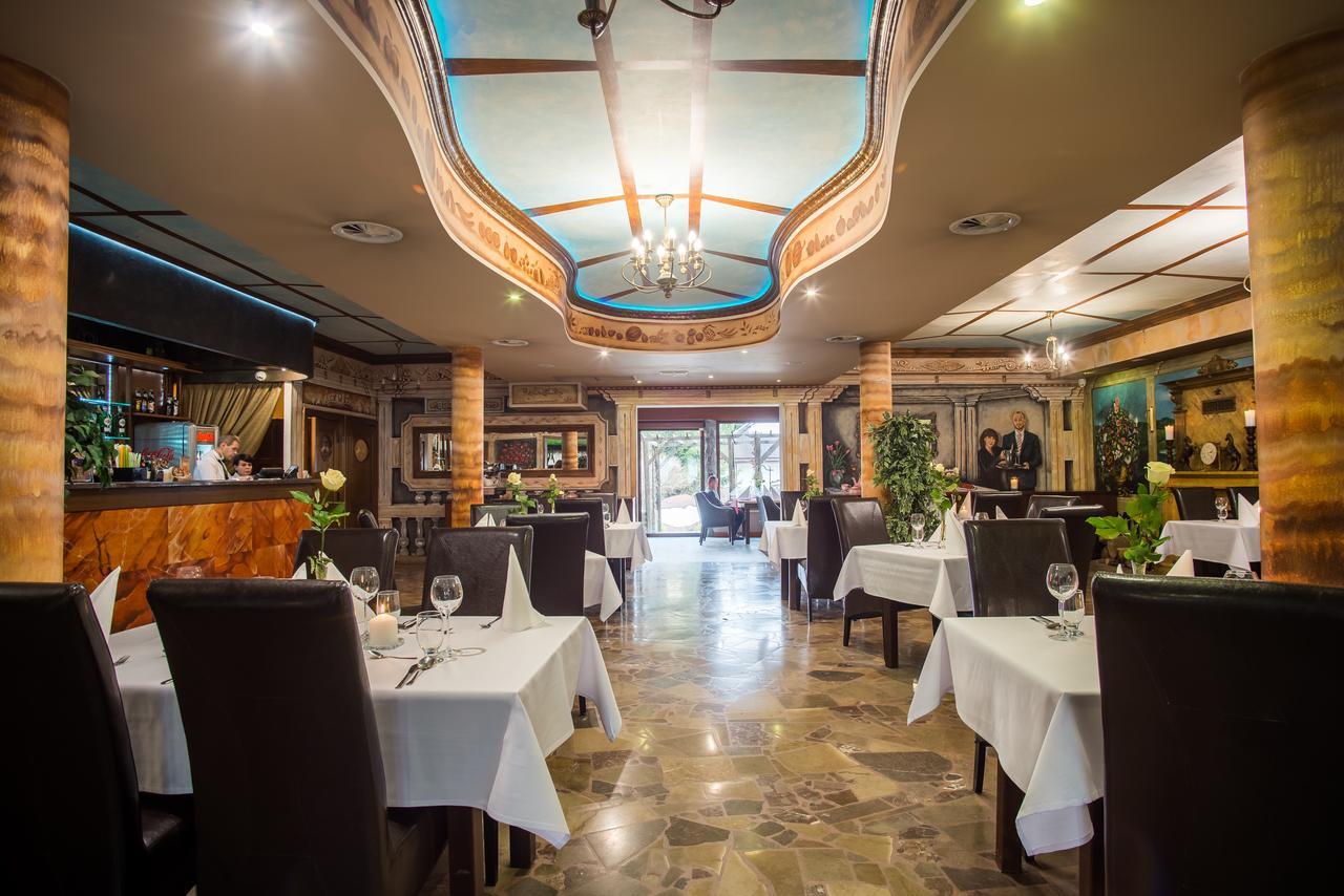 Hotel Karino Spa Polańczyk Exteriör bild