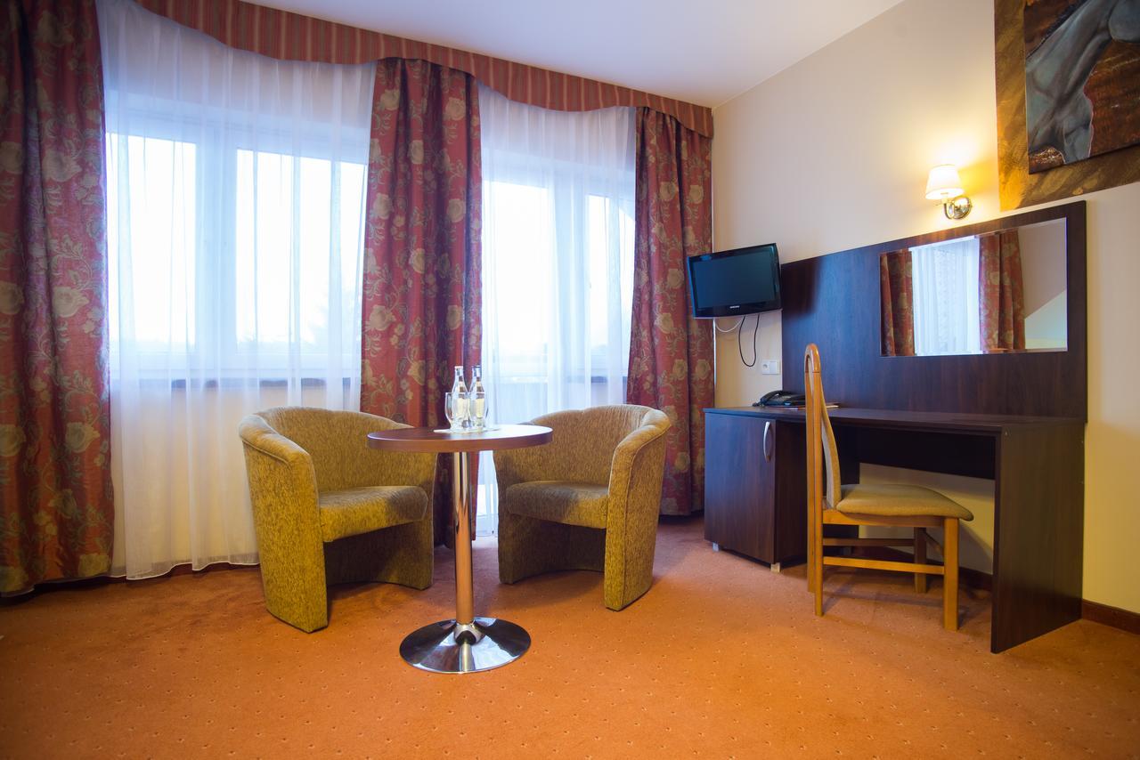 Hotel Karino Spa Polańczyk Exteriör bild