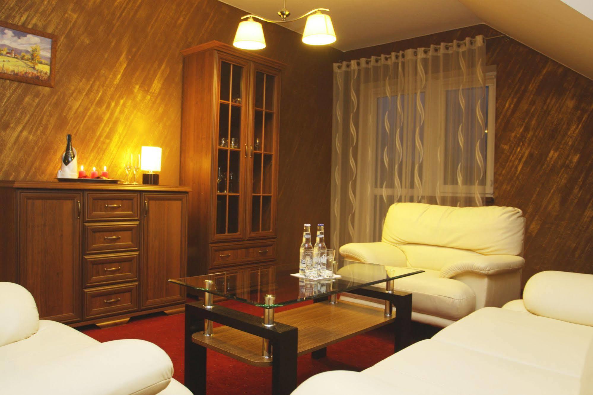Hotel Karino Spa Polańczyk Exteriör bild
